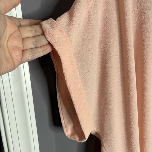 Janette Plus Pink Short Cuffed Sleeve Blouse With V Neckline Plus Size 2X - Picture 3 of 7